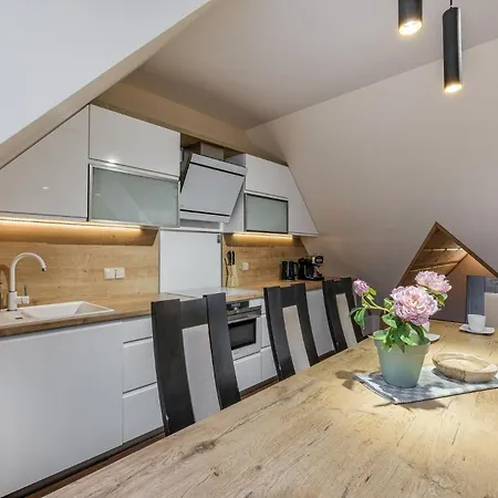 17 Jacuzzi Odkryj-zakopane Apartment *